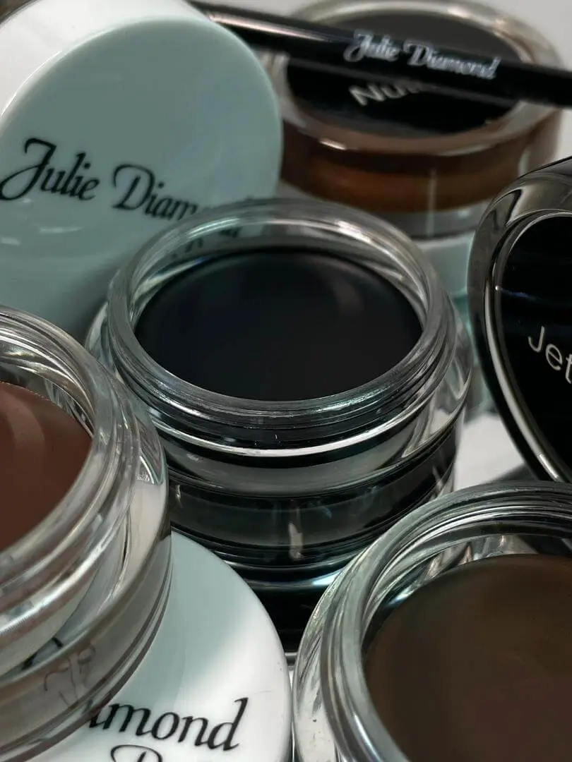 Julie Diamond Cream Shades